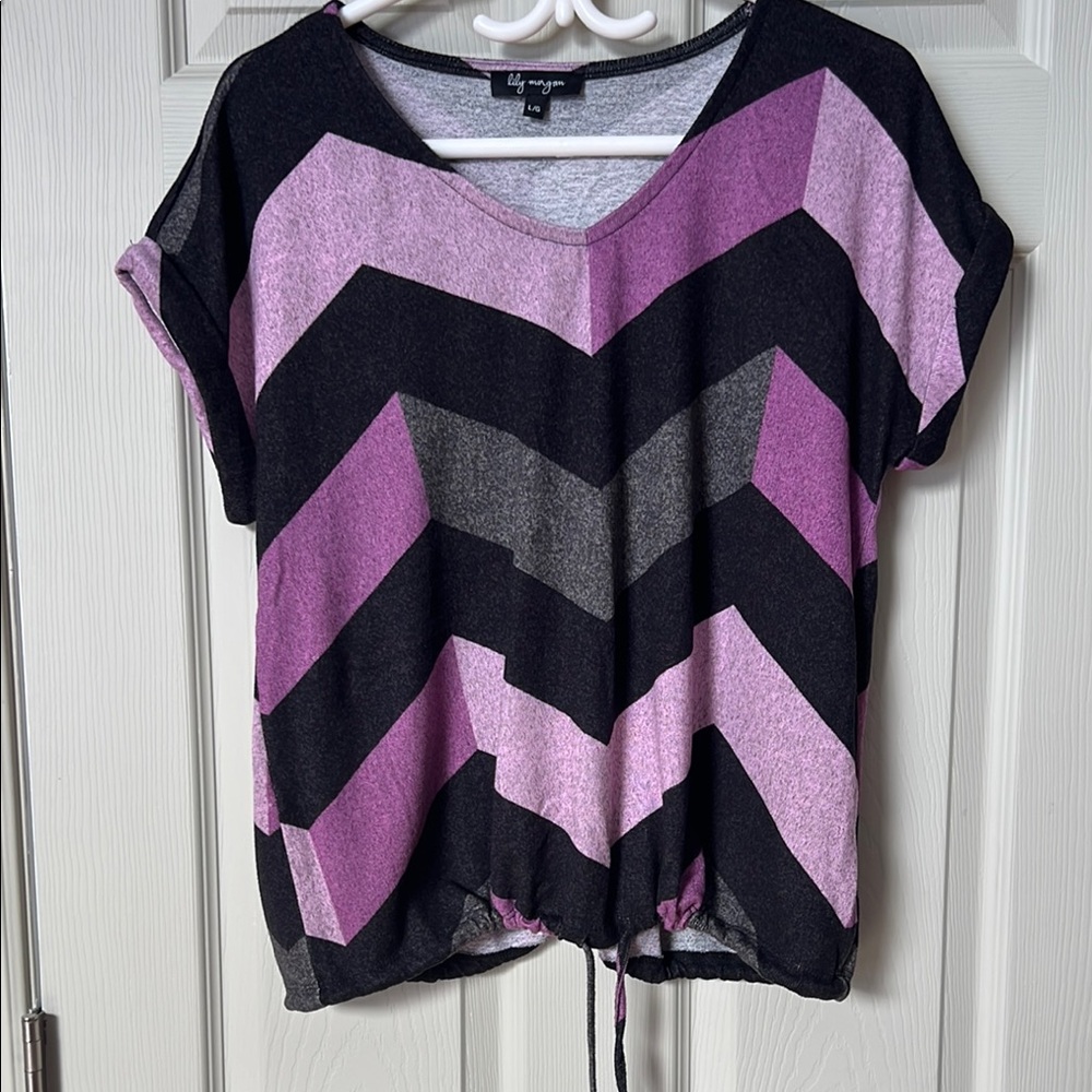 70-Stylish Chevron Patterned Top